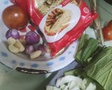 Foto langkah ke 1 dari resep Mie Kuah Ayam.