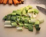 Foto del paso 2 de la receta: Sopa de verduras, forun culos, y arroz