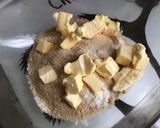 Une image de l'étape 5 de Crumble aux cerises noisettes pomme et miel.