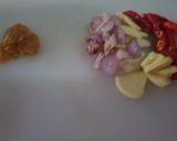 Foto langkah ke 2 dari resep Tumis baso dan putren.