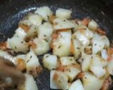 नवरात्रि के फलाहारी आलू (navratri ke falahari aloo recipe in Hindi) रेसिपी चरण 3 फोटो