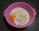 Hình bước làm 2 của món Bánh rán nhân đậu đỏ