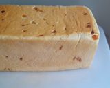 Foto langkah ke 9 dari resep Roti Tawar Kismis/ Raisin Bread.