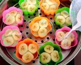 Foto langkah ke 6 dari resep Kue Nagasari Pisang Bentuk Bunga.