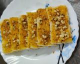 A picture of step 3 of Instant garlic bread.