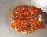 Foto langkah ke 5 dari resep 91. Sambal Kacang Tanah Udang Rebon.