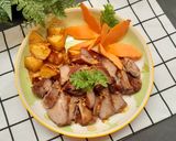 Hình bước làm 1 của món Cơm nhà với các món từ khoai tây