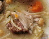 Foto del paso 7 de la receta: Escudella barrejada de Arroz y Fideos amb carn d,olla