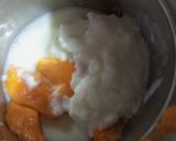 A picture of step 2 of Mango lassi.