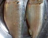 সরষে ইলিশ (Sorshe ilish recipe in Bengali) রেসিপির ধাপ 1 ছবি