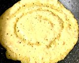 A picture of step 5 of Bhutte ka chila.