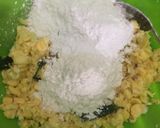 Foto langkah ke 2 dari resep Dadar Jagung Kriuk.