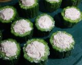 Foto langkah ke 4 dari resep Pare Isi Tahu Kornet Kukus.