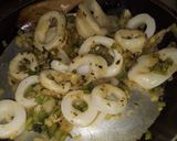 Foto del paso 2 de la receta: Espagueti con Rabas
