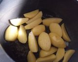 हरी मटर का निमोना (Hari matar ka nimona recipe in hindi) रेसिपी चरण 2 फोटो