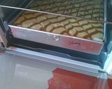 Foto langkah ke 4 dari resep Roll Cake Batik Coklat#tantanganakhirtahun #masakditahunbaru.