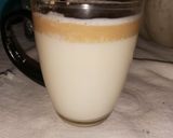 Foto del paso 4 de la receta: Leche con café batido