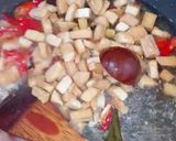 Foto langkah ke 3 dari resep Tumis Kacang Panjang Tahu.
