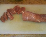 Foto del paso 1 de la receta: Solomillo de cerdo con setas salteadas