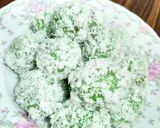 Foto langkah ke 9 dari resep Klepon Gula Merah.
