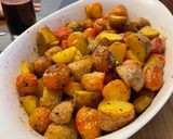 Foto del paso 5 de la receta: Asado de tira en vino tinto con papas de colores al horno