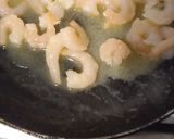 Foto del paso 2 de la receta: Fideos de arroz con champiñones y camarones a la crema