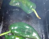 Foto del paso 1 de la receta: Rollo de chile poblano hojaldrado
