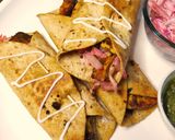 A picture of step 16 of Paneer shawarma roll.