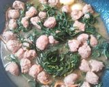 Foto del passaggio 5 della ricetta Gnocchetti con rucola, salsiccia e scamorza affumicata