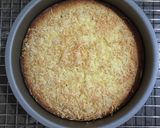 Foto langkah ke 7 dari resep Cheddar Cheese Pound Cake.