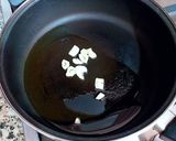 Foto del paso 4 de la receta: Solomillo de bonito del Mediterráneo en salsa de cebolla blanca