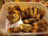 Budín marmolado de naranja con chips de chocolate