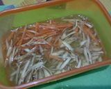 Foto langkah ke 2 dari resep Kulit kentang dan Wortel Kriukk.