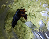 Foto del paso 1 de la receta: Aguacate con sardina ahumada
