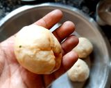 A picture of step 5 of Aloo kulcha with chhole.