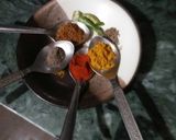 A picture of step 3 of Mix veggies fry.