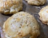 A picture of step 8 of Burger Pies.