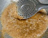 A picture of step 5 of Nishaaste ka Halwa(Soaked Whole wheat flour Sheera).
