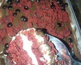Foto langkah ke 2 dari resep Dessert box red velvet simple.
