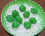 Foto langkah ke 5 dari resep Klepon Pandan.