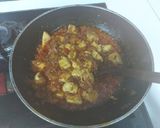 A picture of step 2 of Chicken with cabbage.