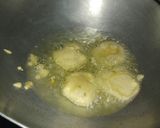 A picture of step 4 of Banana malpua.