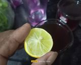 A picture of step 4 of Hibiscus Honey Lemon Tea.