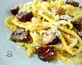 Foto del paso 5 de la receta: Spaghetti a la cúrcuma con castañas y piñones