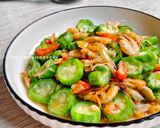 Foto langkah ke 6 dari resep Tumis Gambas Udang.