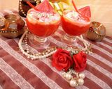 A picture of step 1 of Tropical Cupid Float.
