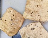 A picture of step 2 of Masaledaar Papad.