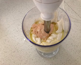 Foto del paso 3 de la receta: Salsa de apio y pimiento para aderezar ensaladas