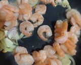 Foto langkah ke 2 dari resep Udang brokoli saus tiram.