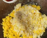 A picture of step 3 of Easy Egg Fried Rice 蛋炒饭.